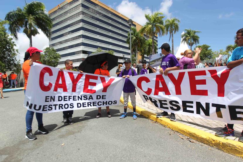 La protesta de los residentes ocurrió en las oficinas de la Administración de Vivienda Pública, en Río Piedras.