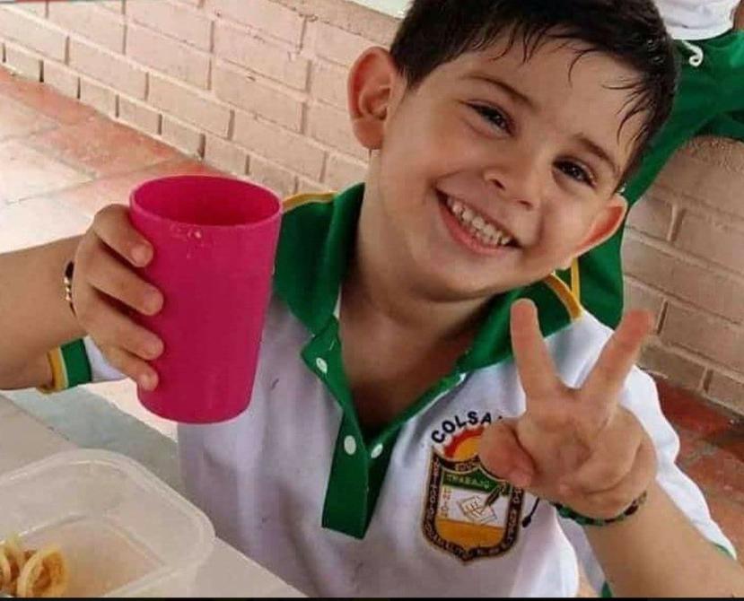 Cristo José Contreras es el hijo del alcalde de la localidad de El Carmen, Edwin Contreras, y desapareció cuando se dirigía a la escuela. (Facebook)