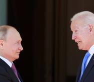 El presidente de Rusia, Vladimir Putin, y el presidente de Estados Unidos, Joe Biden, llevan semanas en diálogo por la ocupación de militares rusos en la frontera de Ucrania.