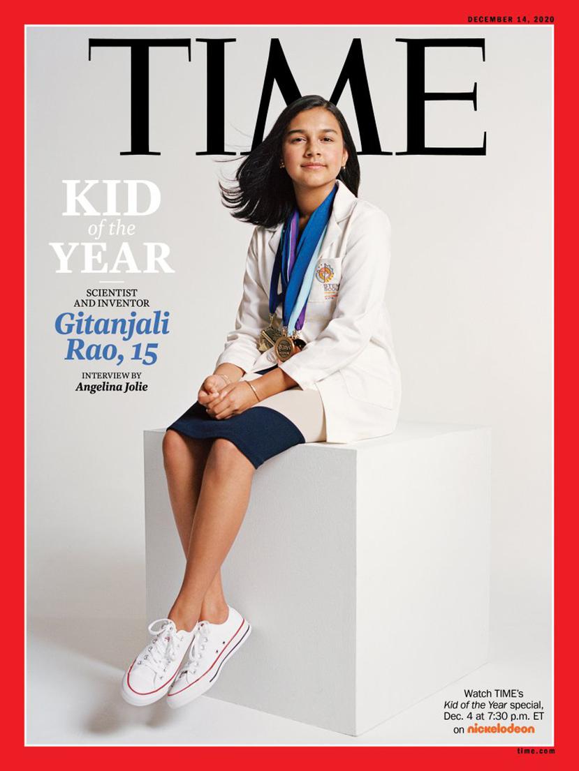 En esta fotografía sin fecha distribuida por Time Magazine muestra la portada de su número del 14 de diciembre de 2020, con la joven científica y estudiante de secundaria Gitanjali Rao, de 5 años y natural de Colorado, nombrada primera "Joven del año" por la revista. (Sharif Hamza para TIME vía AP)