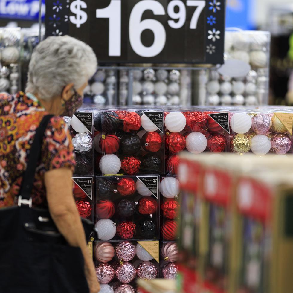 La percepción poco alentadora del consumidor pudiera tener un impacto negativo en las ventas de la temporada navideña.