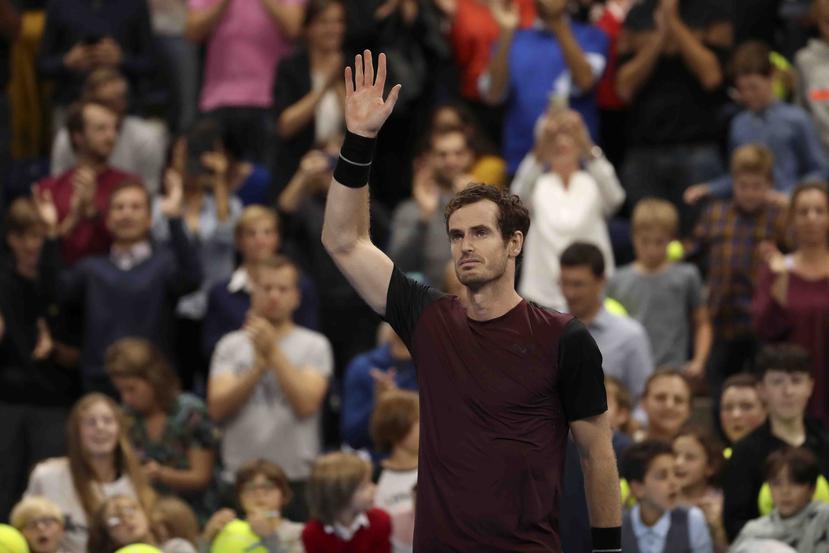 El británico Andy Murray reacciona tras ganar la final del Abierto Europeo contra Stan Wawrinka. (AP / Francisco Seco)