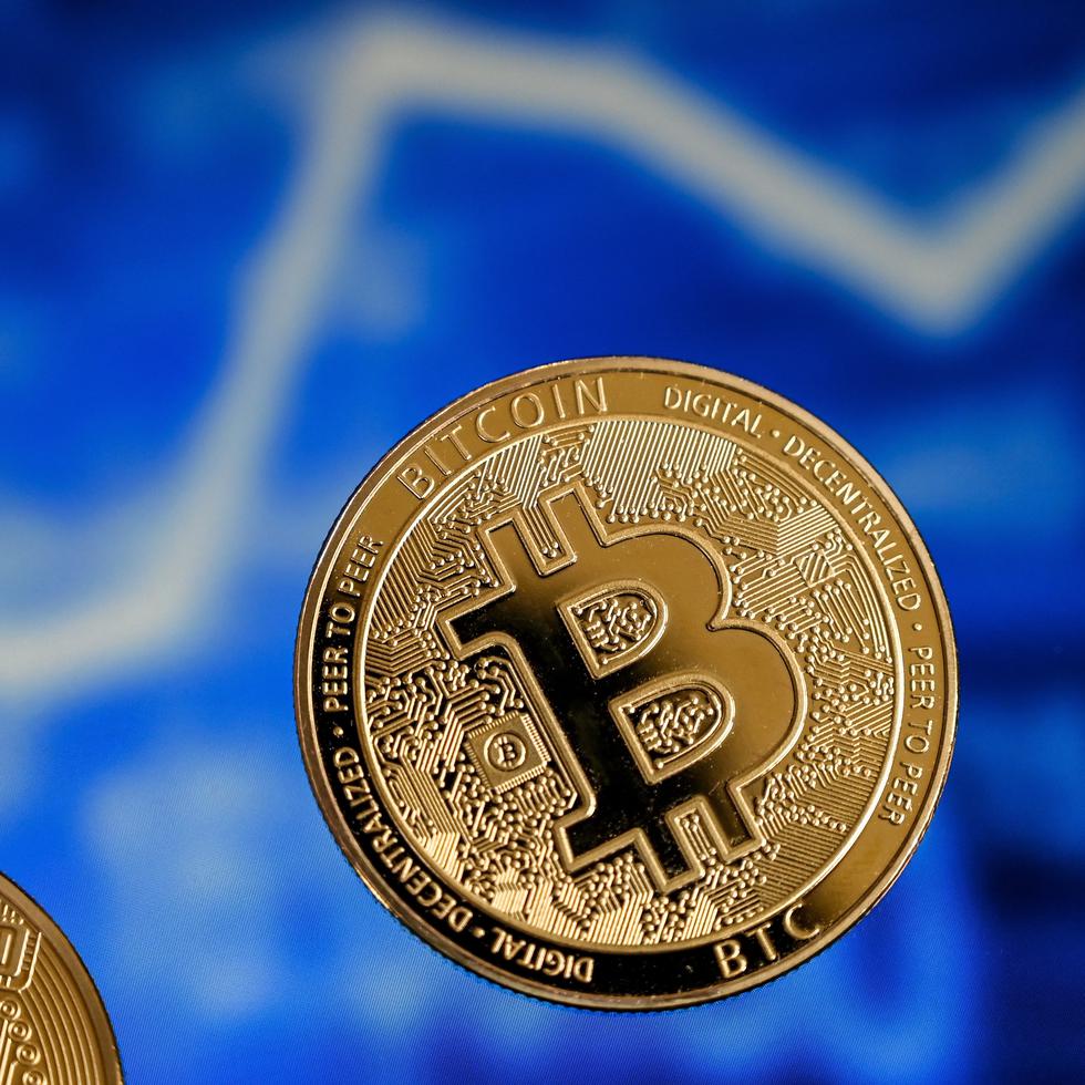 A pesar de no haberse consolidado como un reemplazo de las monedas fiduciarias, bitcoin se disparó cerca de los $68,000 en noviembre de 2021.