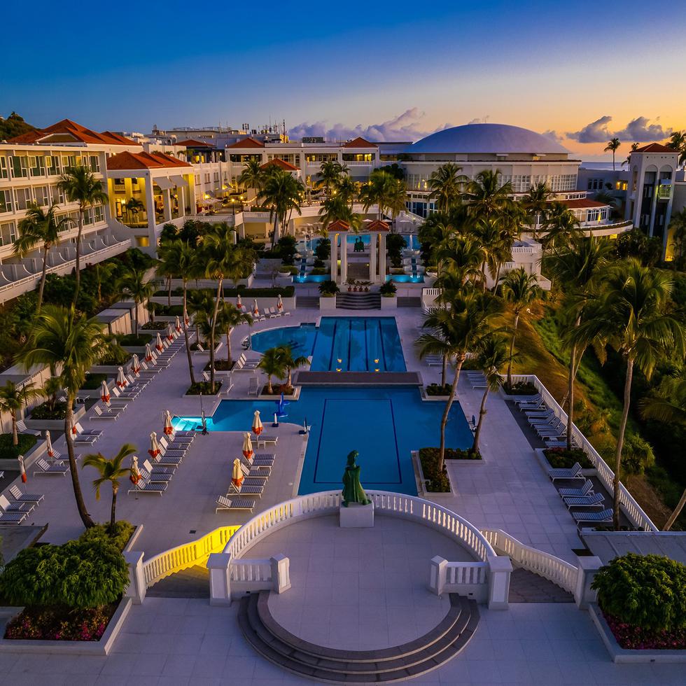 El Conquistador es una de las propiedades más impresionantes y reconocidas, no solo en Puerto Rico, sino en la industria hotelera en general.