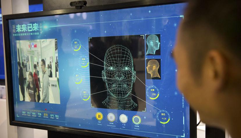 Existen en la actualidad softwares de reconocimiento facial de alta precisión que pueden identificar caras parcialmente ocultas y en lugares con grandes multitudes. (AP)