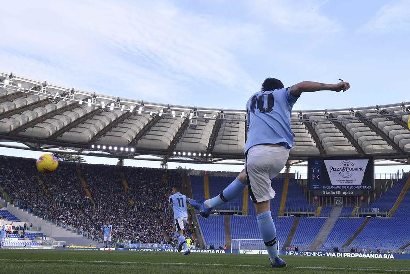 La liga italiana de fútbol evalúa si regresará a jugar con o sin público en las gradas.
