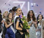 Miss USA R'Bonney Gabriel tras ser coronada como la nueva Miss Universe.