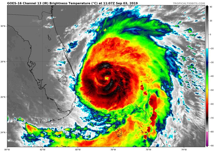 El huracán, ahora categoría 3, Dorian se ha quedado estacionado sobre el archipiélago de las Bahamas. (Tropical Tidbits)