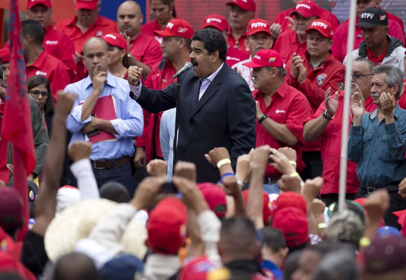 "Esto es algo histórico, que ha costado mucho trabajo, pero al final la diplomacia de paz se impuso", dijo Maduro a su llegada a Cuba. (AP)