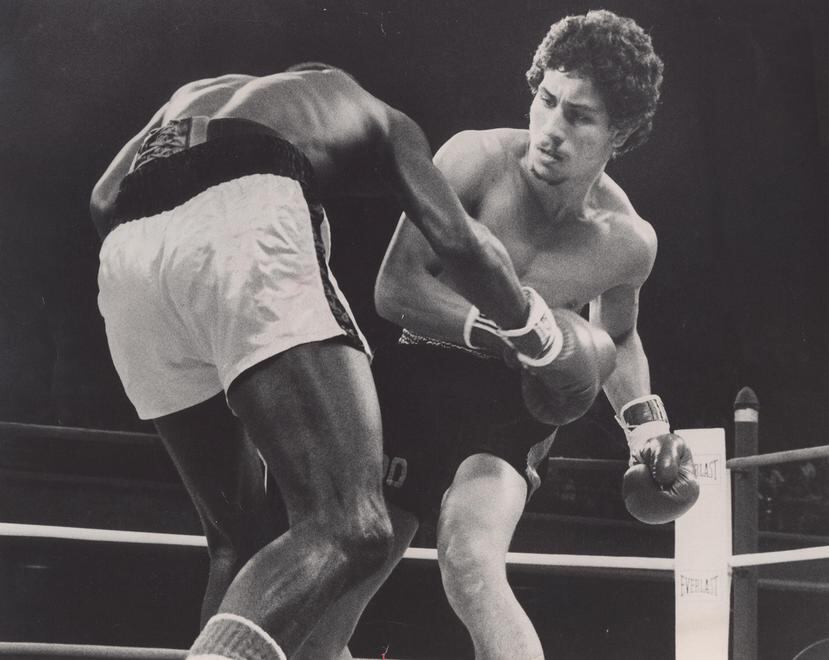 Wilfredo Gómez derribó ocho veces a Derrick Homes durante su combate el 22 de agosto del 1980 en Las Vegas. (GFR Media)