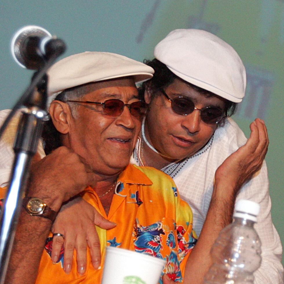 El 23 de agosto de 2007 en San Juan, durante la conferencia de prensa sobre la presentación del disco "De la Mata", de José "Mañengue Hidalgo, que aparece junto a su hijo, Giovanni Hidalgo.