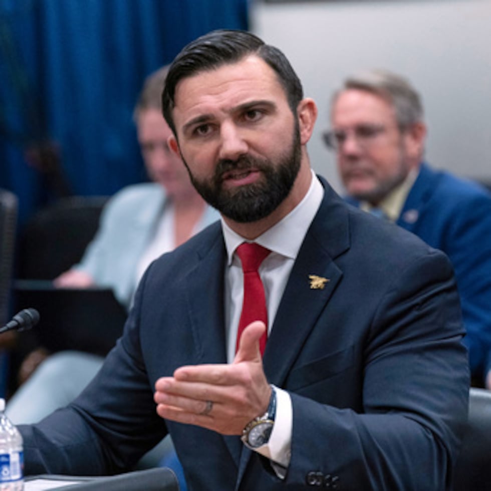 Cam Hamilton cuando testificó ante el subcomité de Seguridad Nacional del Comité de Asignaciones de la Cámara de Representantes el 7 de mayo de 2025.