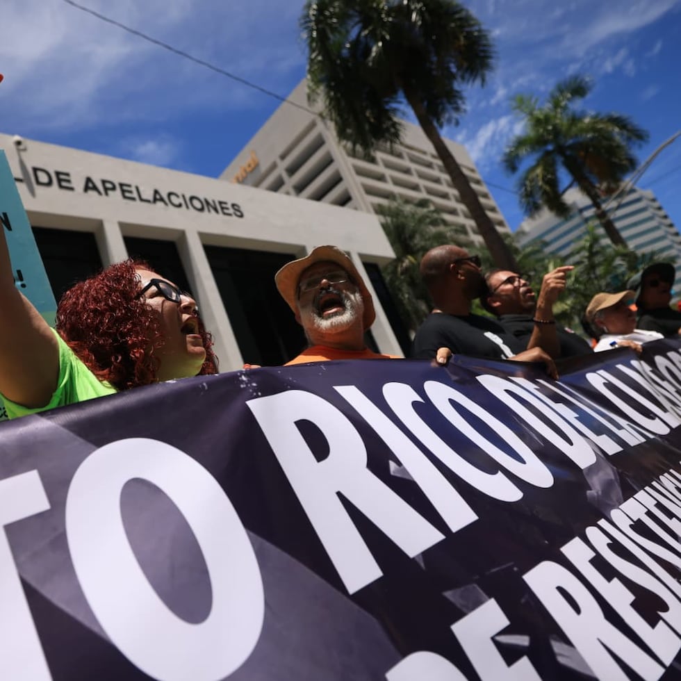 Los reclamos incluyeron, además, el respaldo a la Universidad de Puerto Rico ante los recortes presupuestarios que enfrenta.