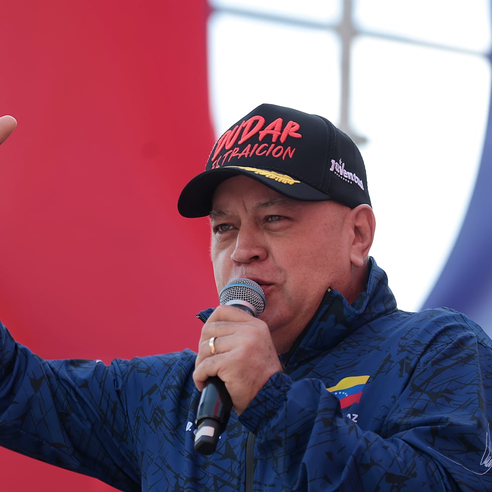 La cifra de 25 millones de dólares ofrecida en el caso de Diosdado Cabello se actualizó en enero de 2025, ya que hasta entonces se prometían 10 millones por información que condujera a su arresto y/o condena.