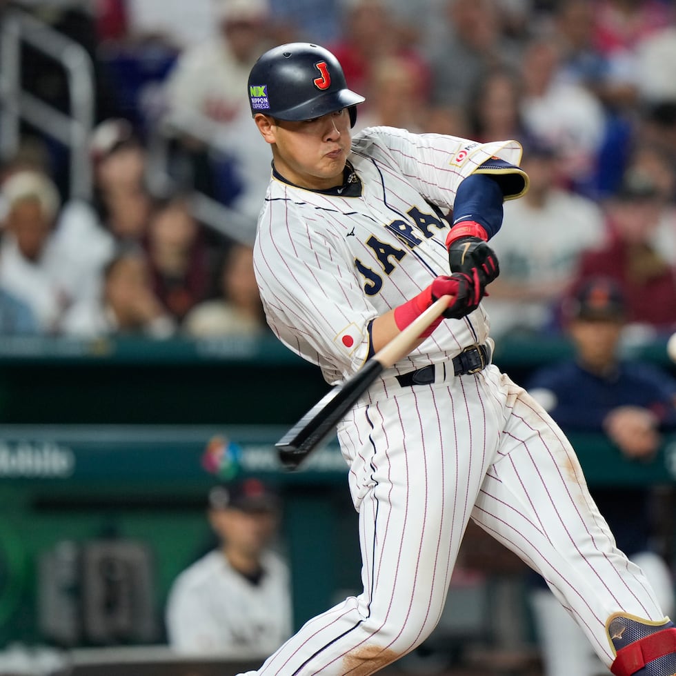 Kazuma Okamoto explotó en Japón luego de jugar la temporada 2016-17 con los Gigantes de Carolina.