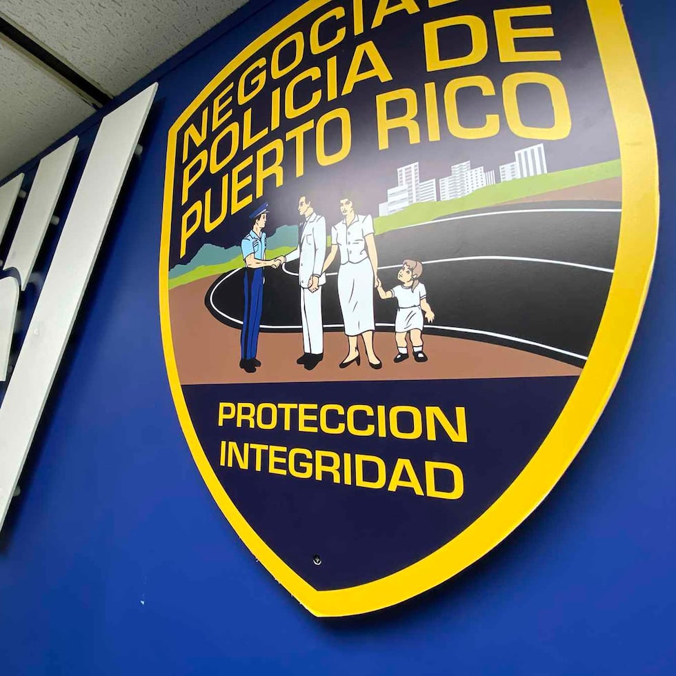 Agentes de la Policía investigaron la querella.