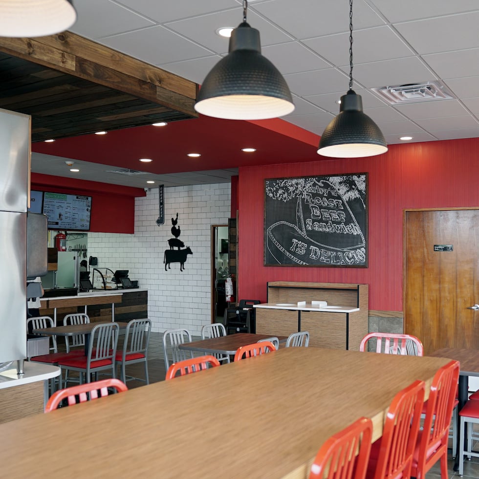 The chain, founded in Ohio in 1964, will return to Puerto Rico in 2021.