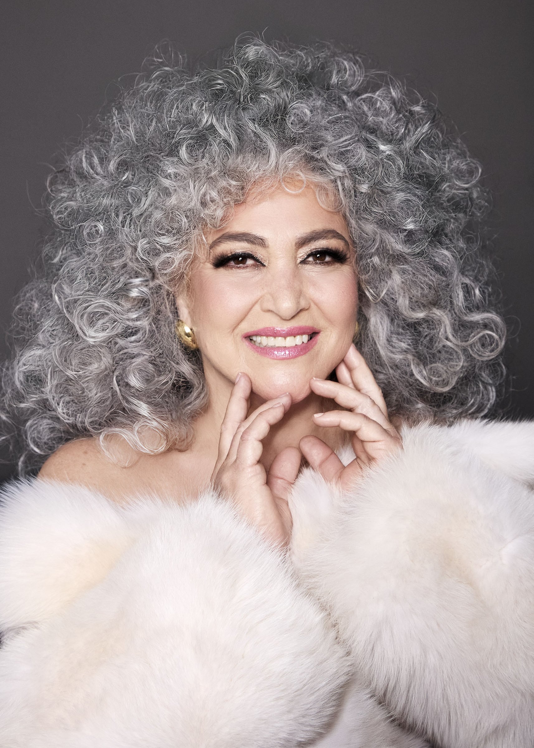 Imagen de la cobertura de: Amanda Miguel habla de su pérdida, su regreso a la moda y una sorpresa musical