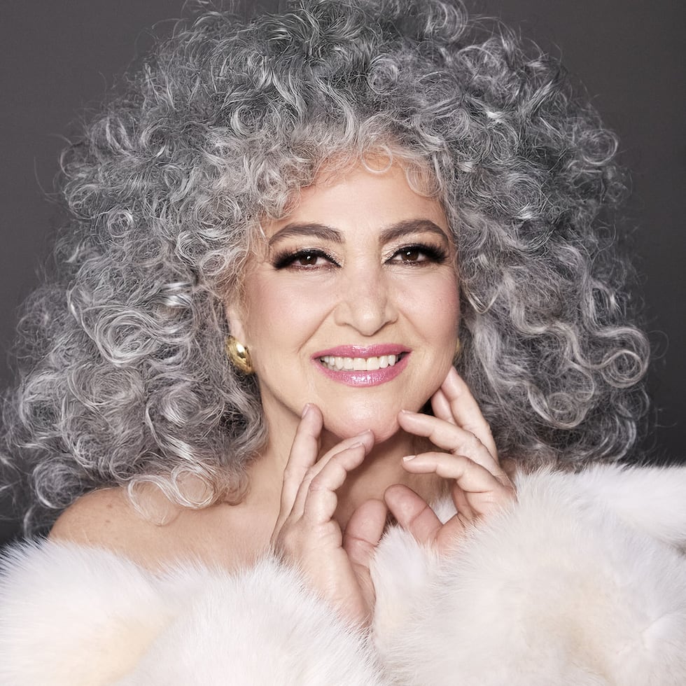 La cantante Amanda Miguel vive activamente sus 46 años de trayectoria.