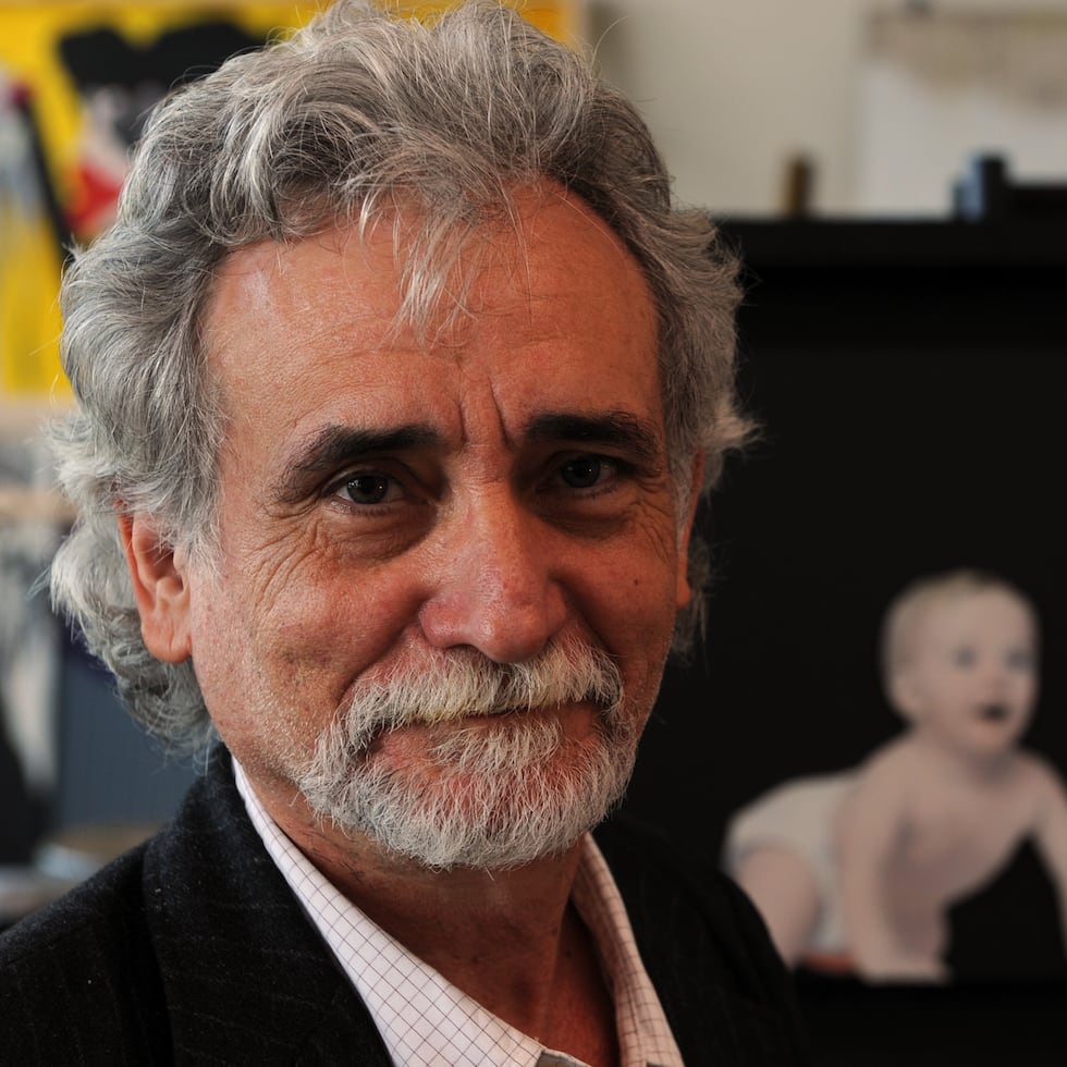 Además de la fotografía y el medio mixto, Guy Paizy se destacó en la pintura.