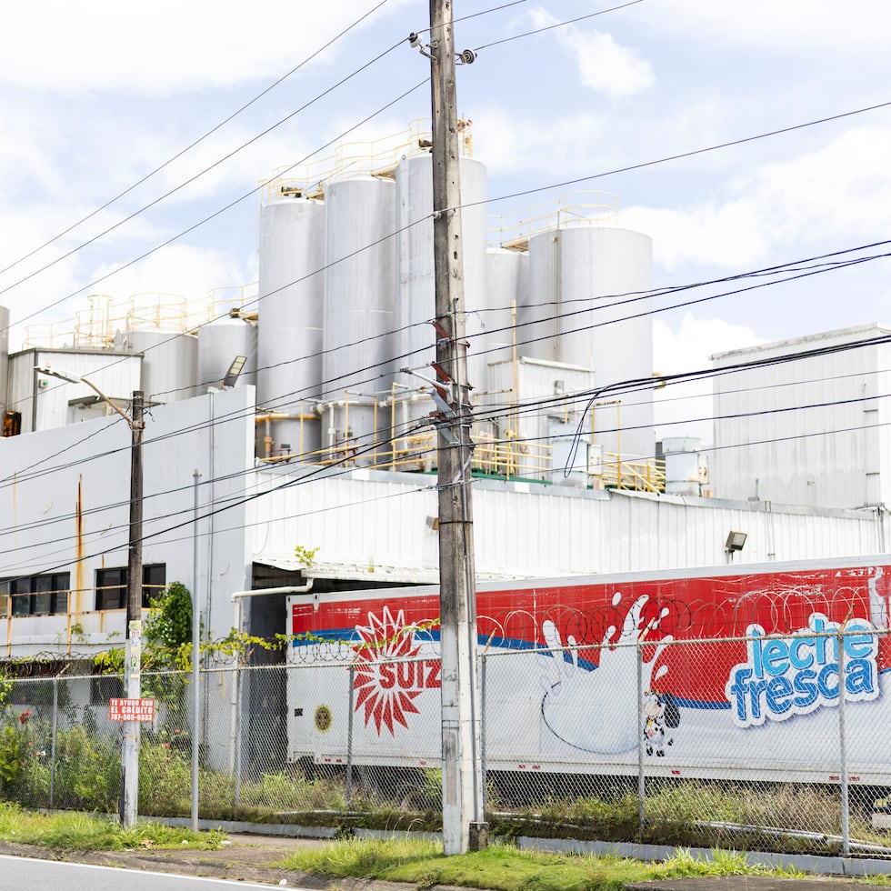 The Suiza Dairy processing plant in Río Piedras is located on an 11-acre property that was part of the transaction. The plant has been closed since last year, when the Gloria Group ceased operations.