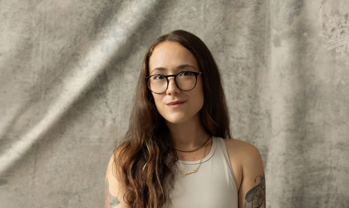 “Se hace país desde la poesía”: escritora puertorriqueña Amanda Hernández recibe el prestigioso Premio Ambroggio