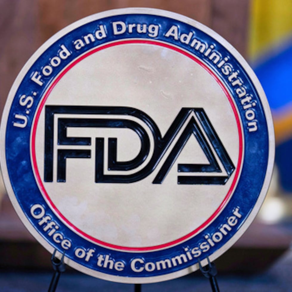 El jueves, la FDA indicó que la compañía Great Lakes Cheese Co., retiró los productos de diversas cadenas, incluidas Target, Walmart y Aldi.