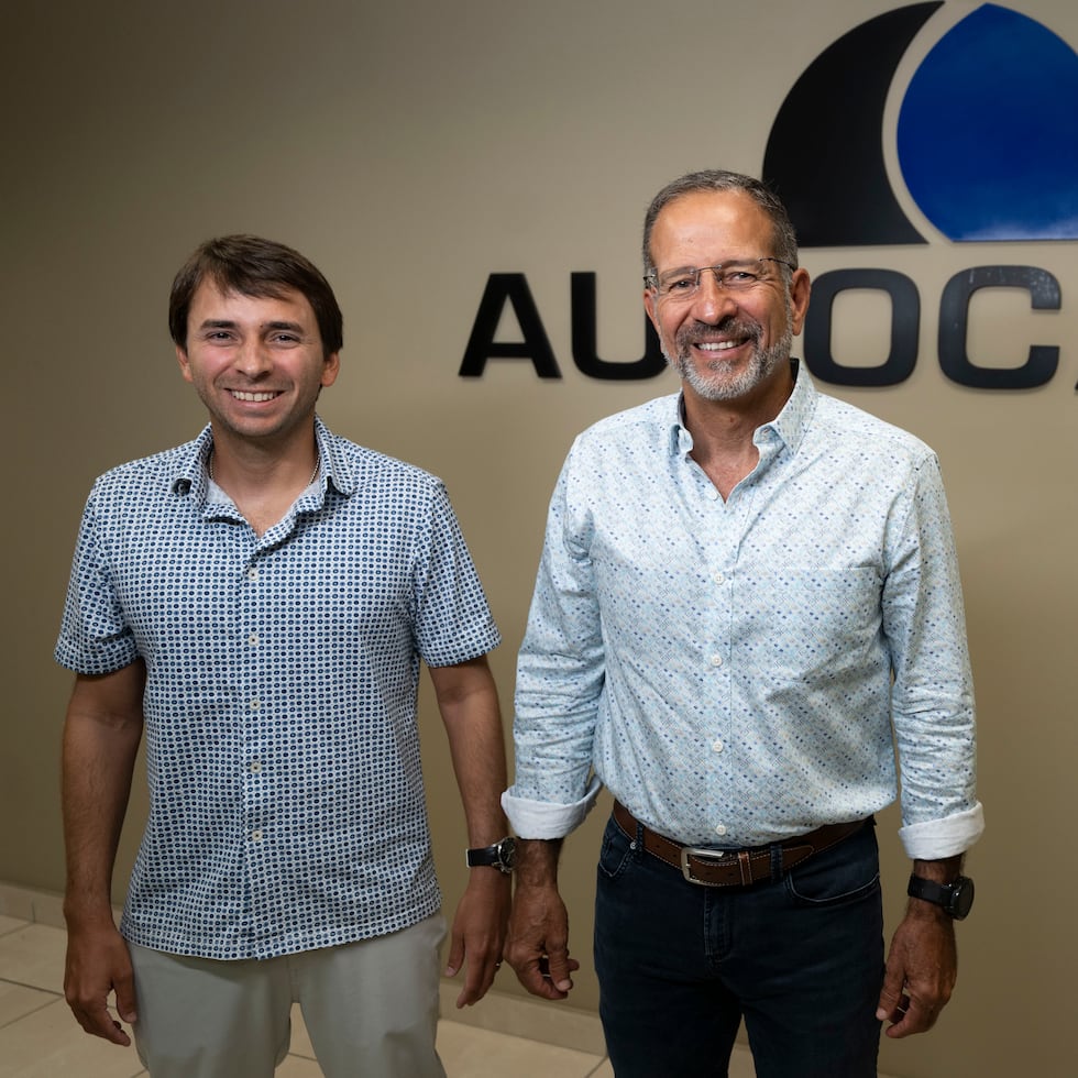 Desde la izquierda, Enrique Irizarry Pérez y Enrique Irizarry Armendáriz.