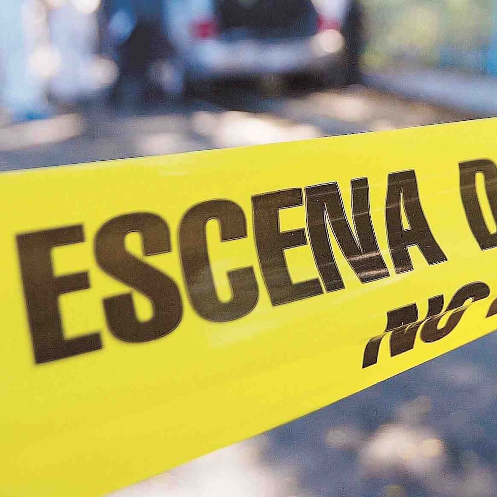 Un hombre fue asesinado este sábado, poco después de las 8:00 p.m., en el estacionamiento de un supermercado en Naguabo.