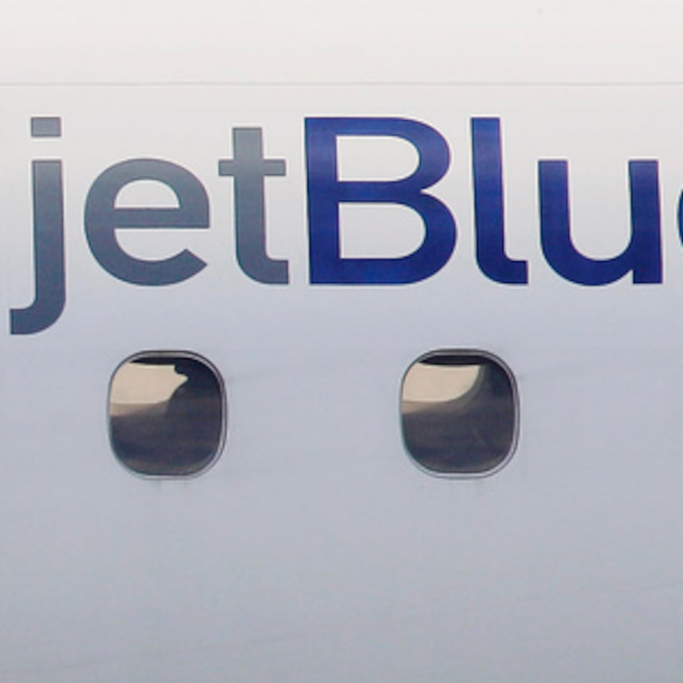 El incidente afectó al vuelo 1112 de JetBlue procedente de Curaçao, situada frente a la costa de Venezuela, que se dirigía al aeropuerto JFK de Nueva York.