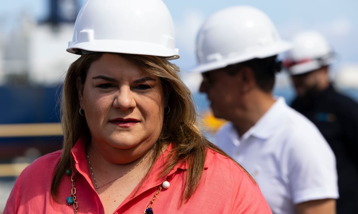 González exige al DOE resolver conflicto con New Fortress Energy; 3PPO refiere caso al DOJ