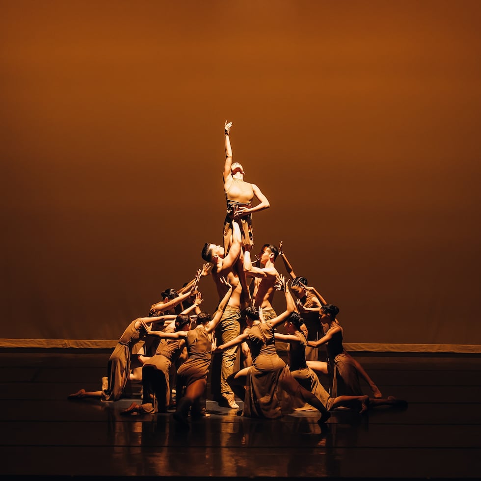 La compañía Ballets de San Juan presenta una nueva producción escénica.