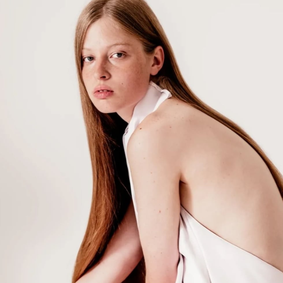 Vivian Wilson, de 21 años, se estrenó en la pasarela del diseñador Alexis Bittar.