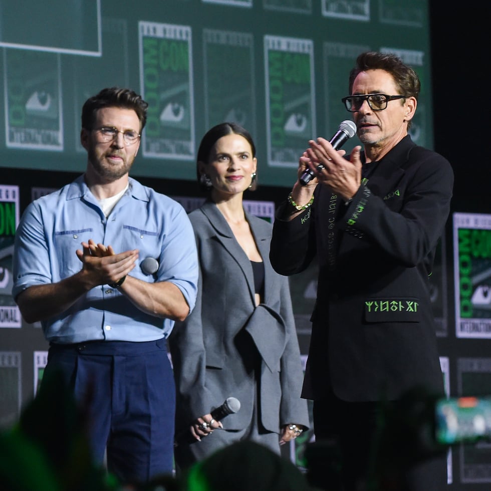 Robert Downey Jr. (Iron Man y Doctor Doom) encabezó el panel de Marvel junto con Chris Evans (Capitán América) y Hayley Atwell (Peggy Carter).