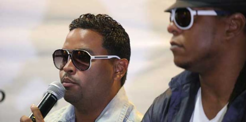 Zion y Lennox demandan al ampresario por incumplimiento de contrato, cobro de dinero, daños y perjuicios. (Archivo)
