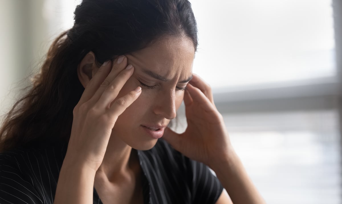 Neurocirujano puertorriqueño explica cuándo un dolor de cabeza es señal de alarma