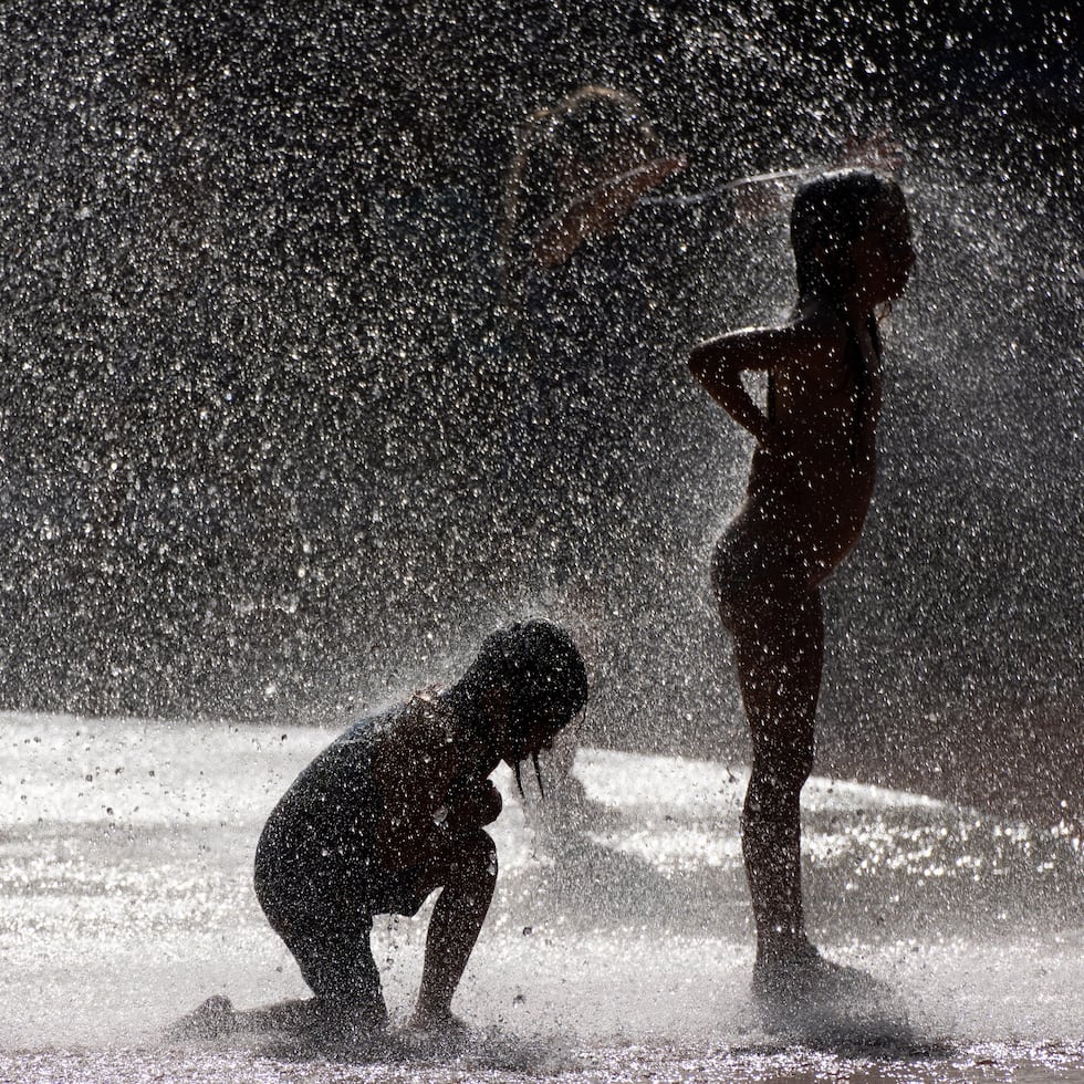 Una ola de calor es un periodo extendido de altas temperaturas, a menudo acompañado de alta humedad.