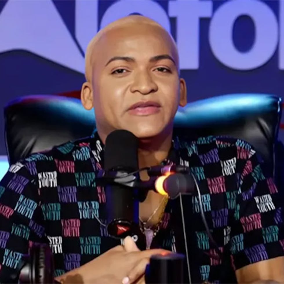 El comentarista de farándula Melvin Alexander Vicente Ventura, mejor conocido como Melvin TV.