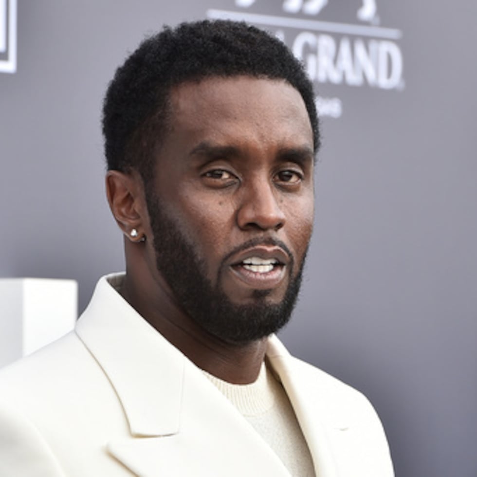 ARCHIVO - El magnate de la música y empresario Sean «Diddy» Combs llega a la gala de los Billboard Music Awards en Las Vegas, el 15 de mayo de 2022. (Foto de Jordan Strauss/Invision/AP, archivo)