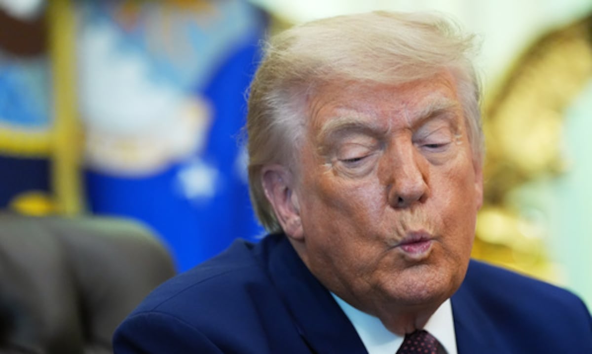 Trump firma la ley que destina $70,000 millones para el ICE y CBP