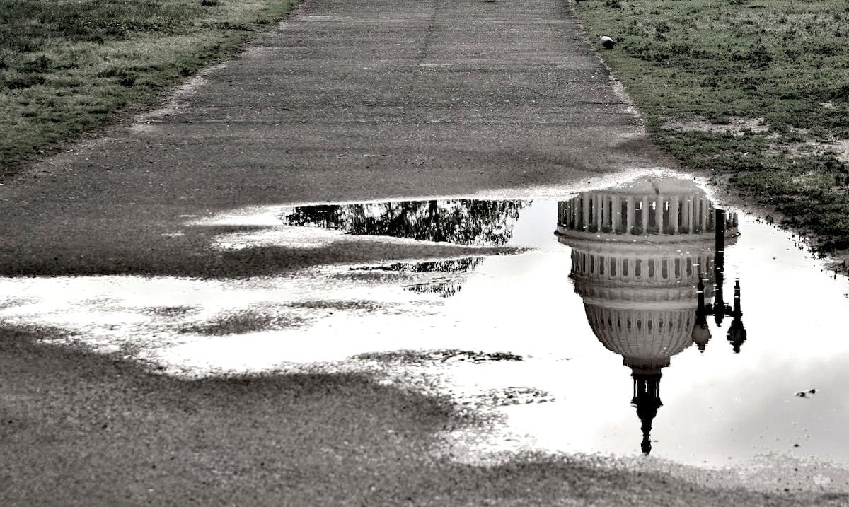 Continuará indefinidamente el cierre de oficinas de DHS, como FEMA y la Guardia Costera
