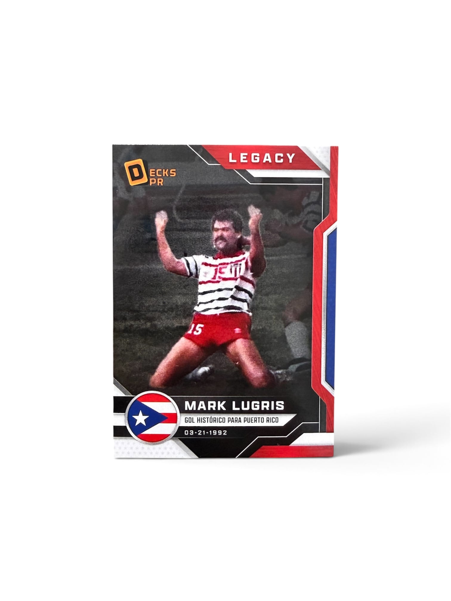 Imagen de la cobertura de: DECKS PR debuta carta del exfutbolista boricua Mark Lugris en Soccer Gol