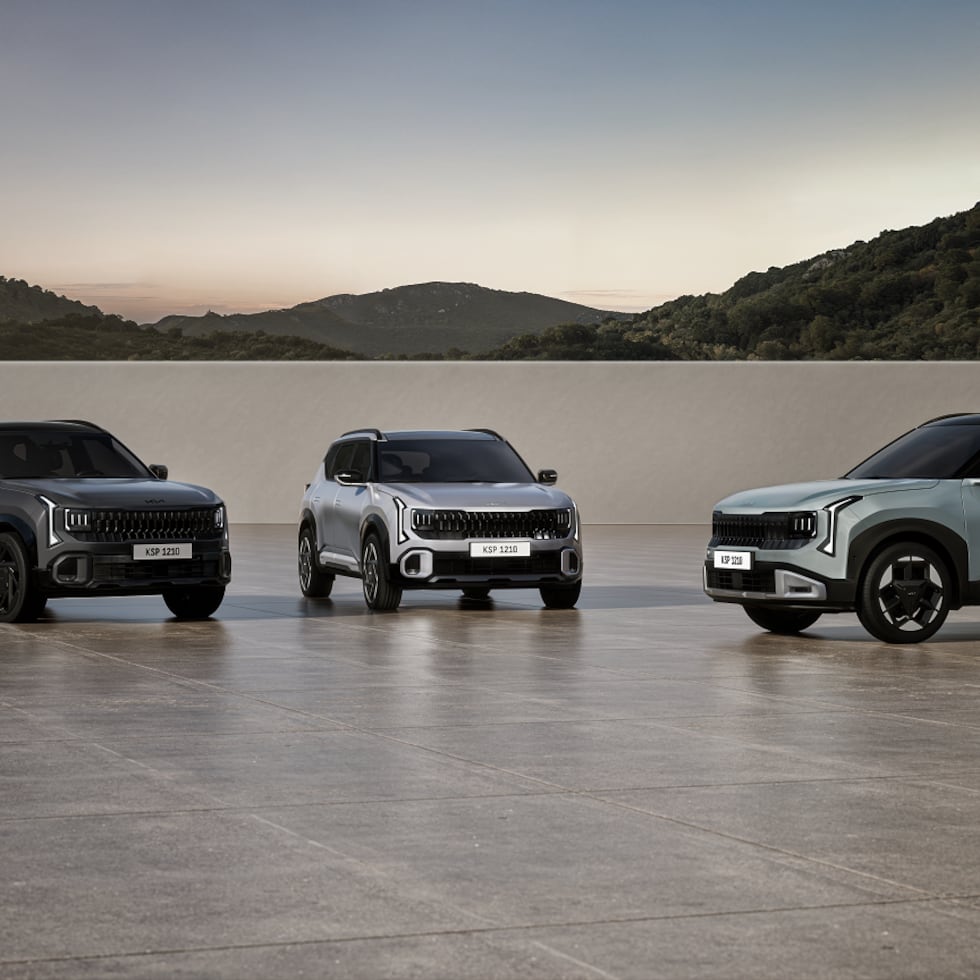 Entre las principales novedades de esta nueva generación se incluyen una carrocería más rígida, mejoras en aislamiento acústico y un paquete ampliado de sistemas avanzados de asistencia al conductor.