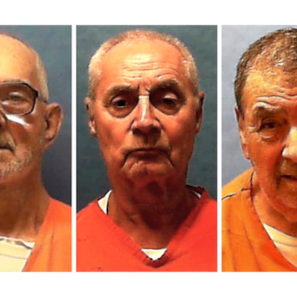 Esta combinación de fotos de fichaje sin fecha, facilitadas por el Departamento de Instituciones Penitenciarias de Florida en julio de 2026, muestra, de izquierda a derecha, a Dusty Ray Spencer, Dennis Sochor y Dominick Occhicone.