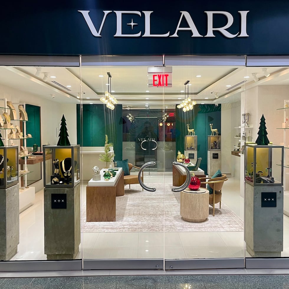 El espacio físico de Velari, de unos 1,000 pies cuadrados distribuidos en dos niveles, está ubicado en el vestíbulo del T-Mobile Center, en Galería San Patricio, en Guaynabo.