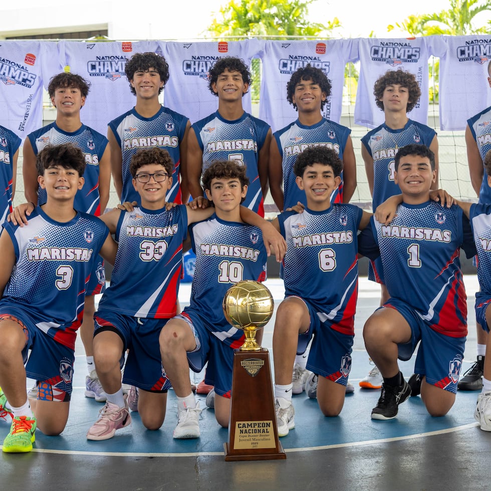 La victoria llegó tras un partido de tres sets contra el Colegio San Ignacio de Loyola, en San Juan, en que el conjunto del Marista ganó el primer y el tercer set.