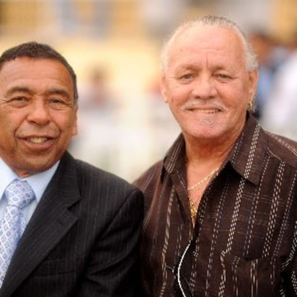 Eddie Belmonte (right) is also considered one of the pioneers who paved the way in the United States for subsequent generations of Puerto Rican jockeys, including Ángel Tomás “Junior” Cordero, Jr. (left).