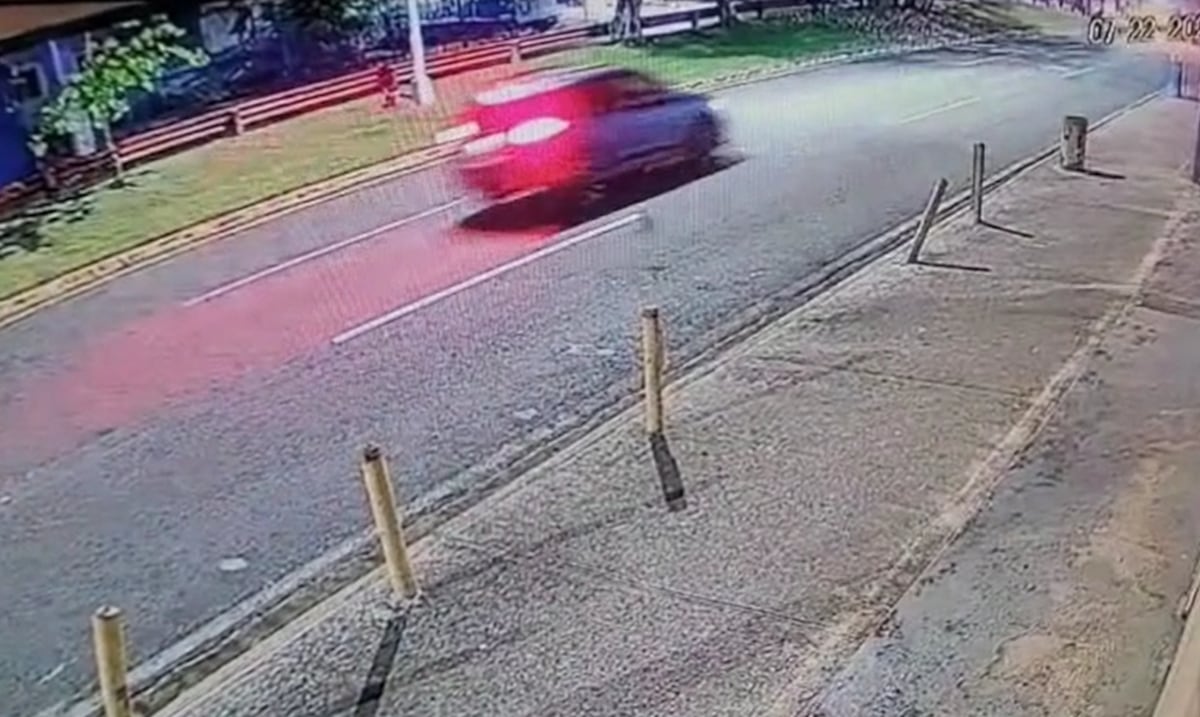Buscan conductor que atropelló y mató a adulto mayor en Río Piedras y huyó