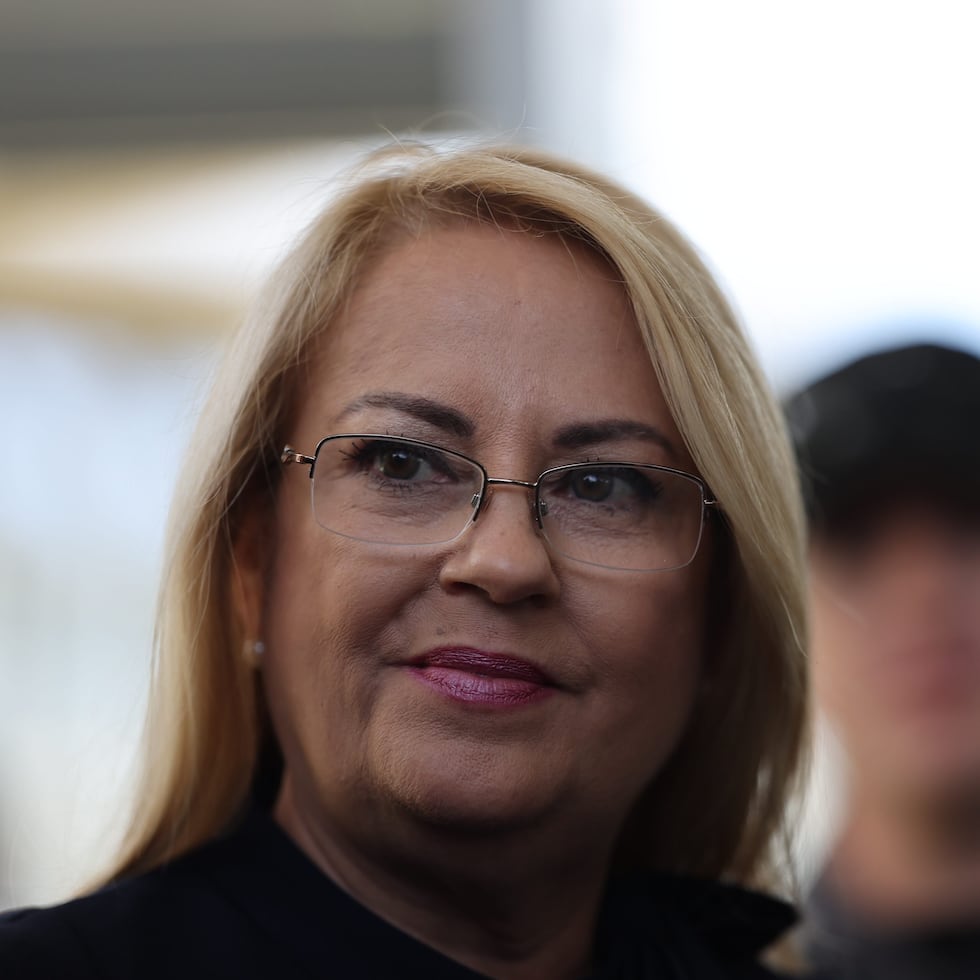 Sobre estas líneas, la exgobernadora Wanda Vázquez.