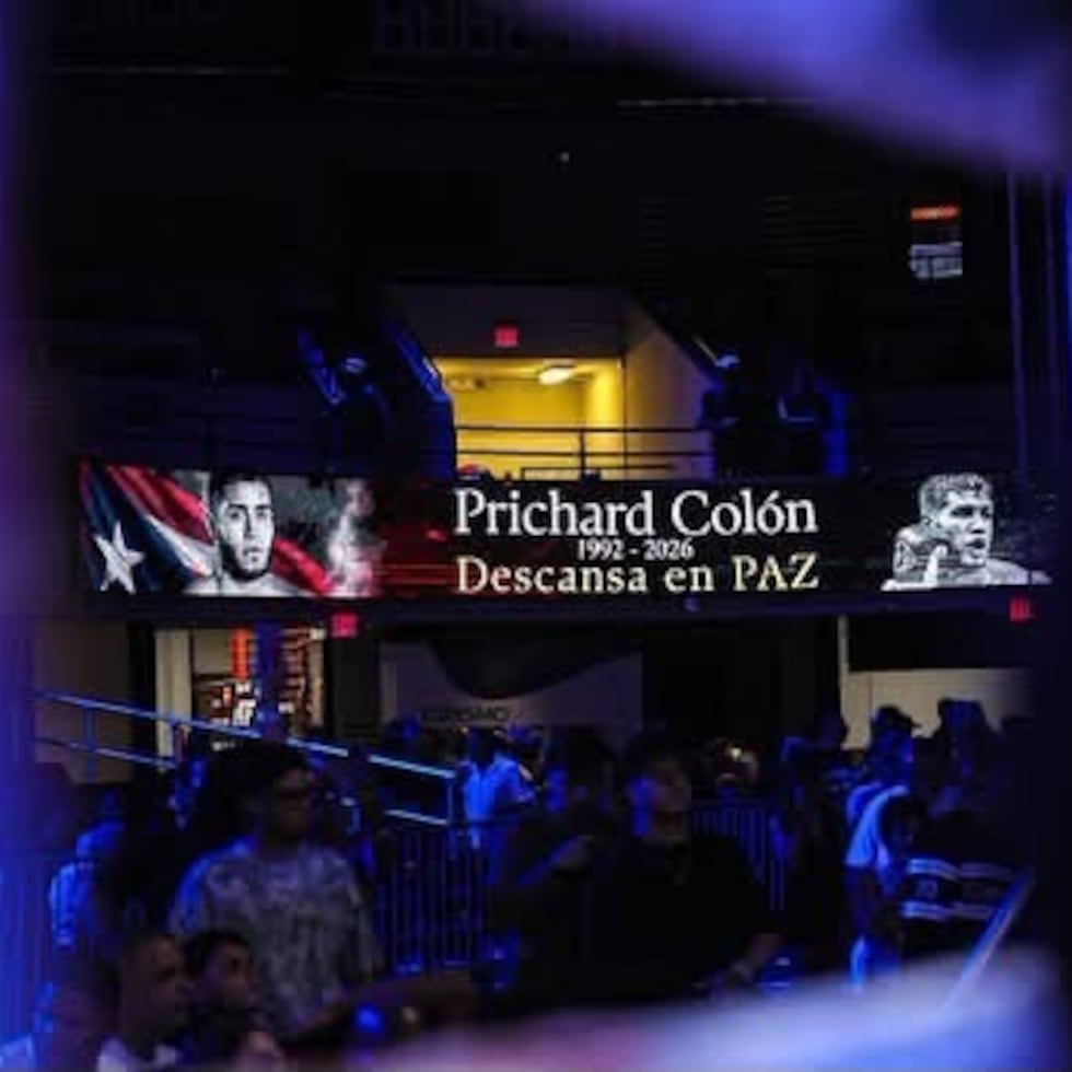 Durante la cartelera iTF… Es La Pelea, presentado por Miguel Cotto Promotions y H2 Entertainment en asociación con Top Rank, se le rindió un homenaje al fallecido exboxeador Prichar Colón.